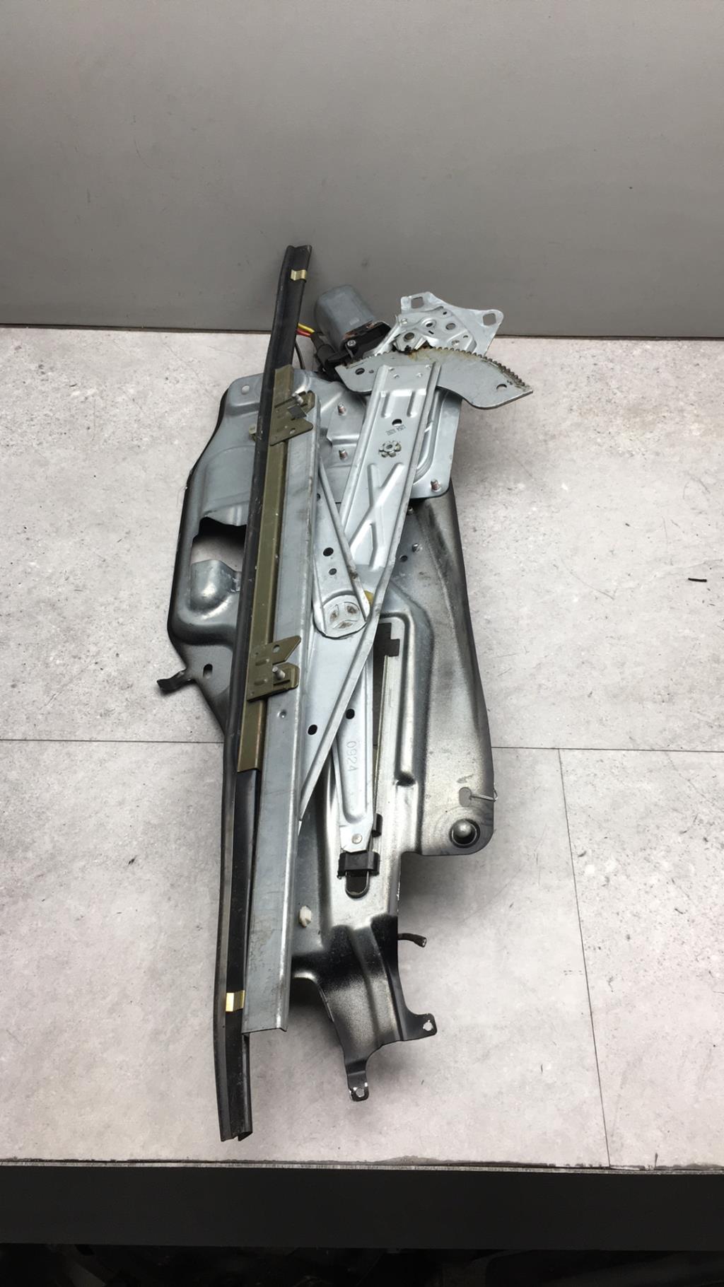 Alzacristalli elettrico anteriore destro RENAULT LAGUNA 1 PHASE 1  - 1