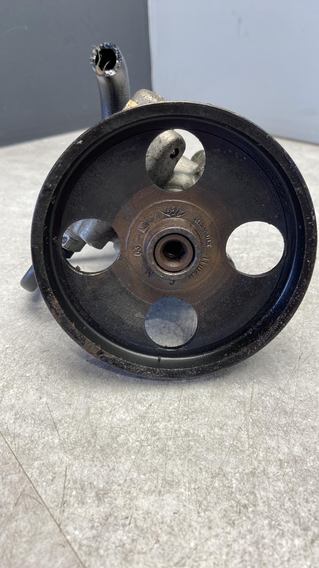 Pompe de direction RENAULT LAGUNA 1 PHASE 2 BREAK Diesel - 1