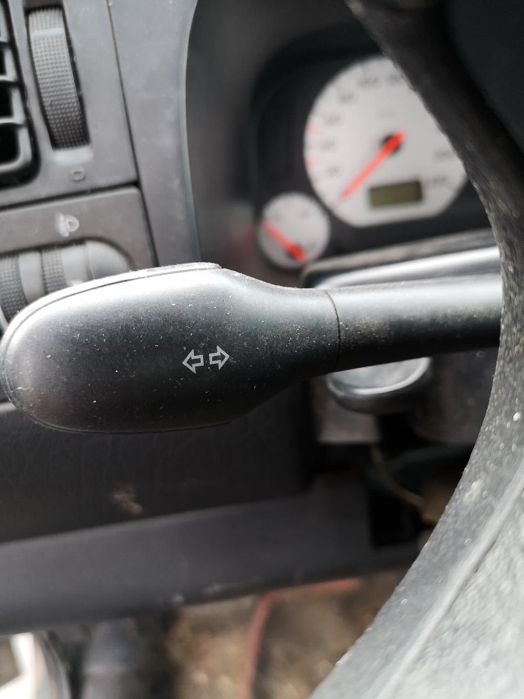 Trappe d'essence VOLKSWAGEN GOLF 3 Diesel - 1