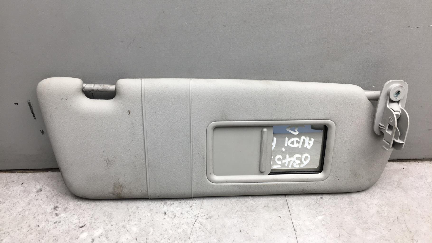 Pare soleil droit AUDI A4 2 PHASE 2 Diesel - 1