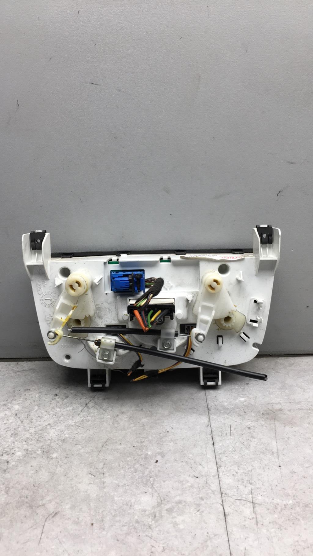 Commande chauffage FIAT GRANDE PUNTO Diesel - 1