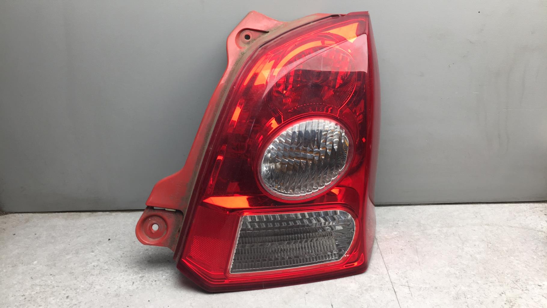 Fanale posteriore principale destro (luci) NISSAN PIXO Gasolina - 1
