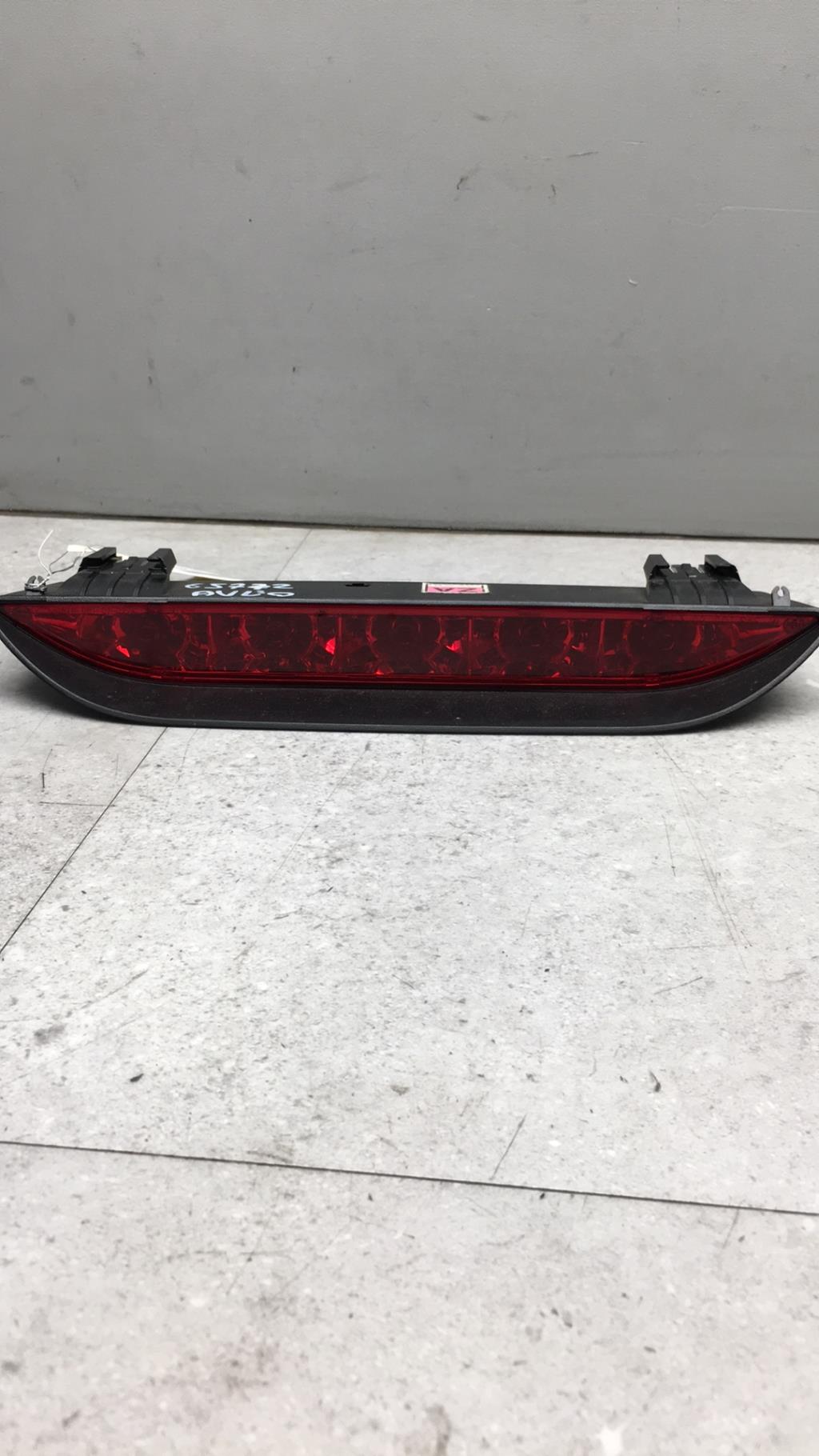 Feu arriere stop central CHEVROLET AVEO 1 Essence/GPL - 1