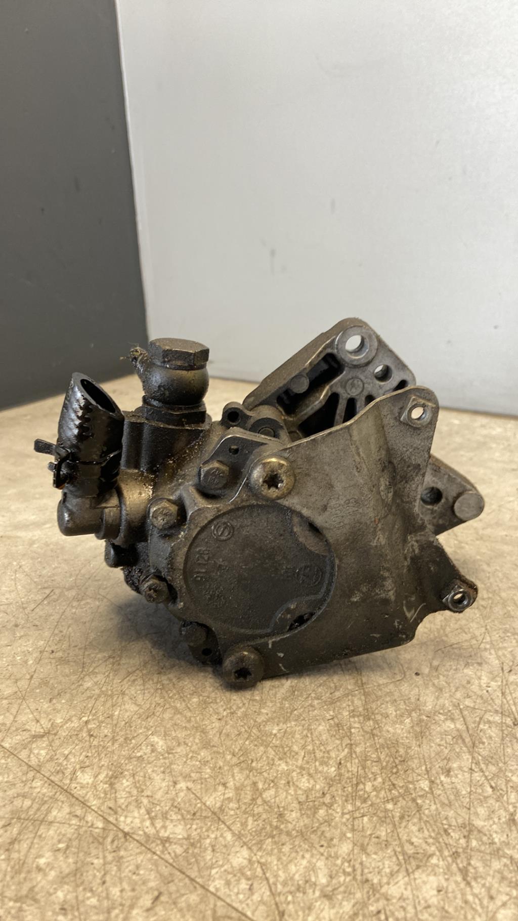 Pompe de direction LAND ROVER FREELANDER 1 PHASE 5 Diesel - 1