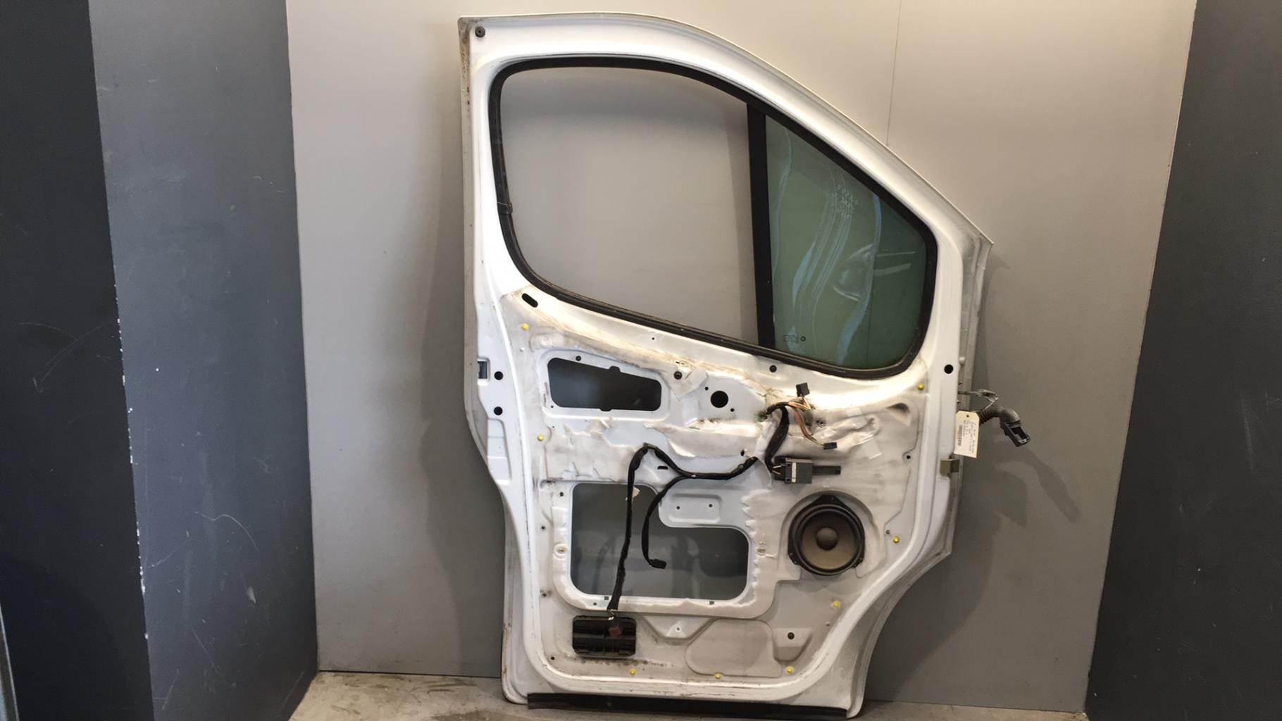 Porte avant gauche RENAULT TRAFIC 2 PHASE 1  - 1