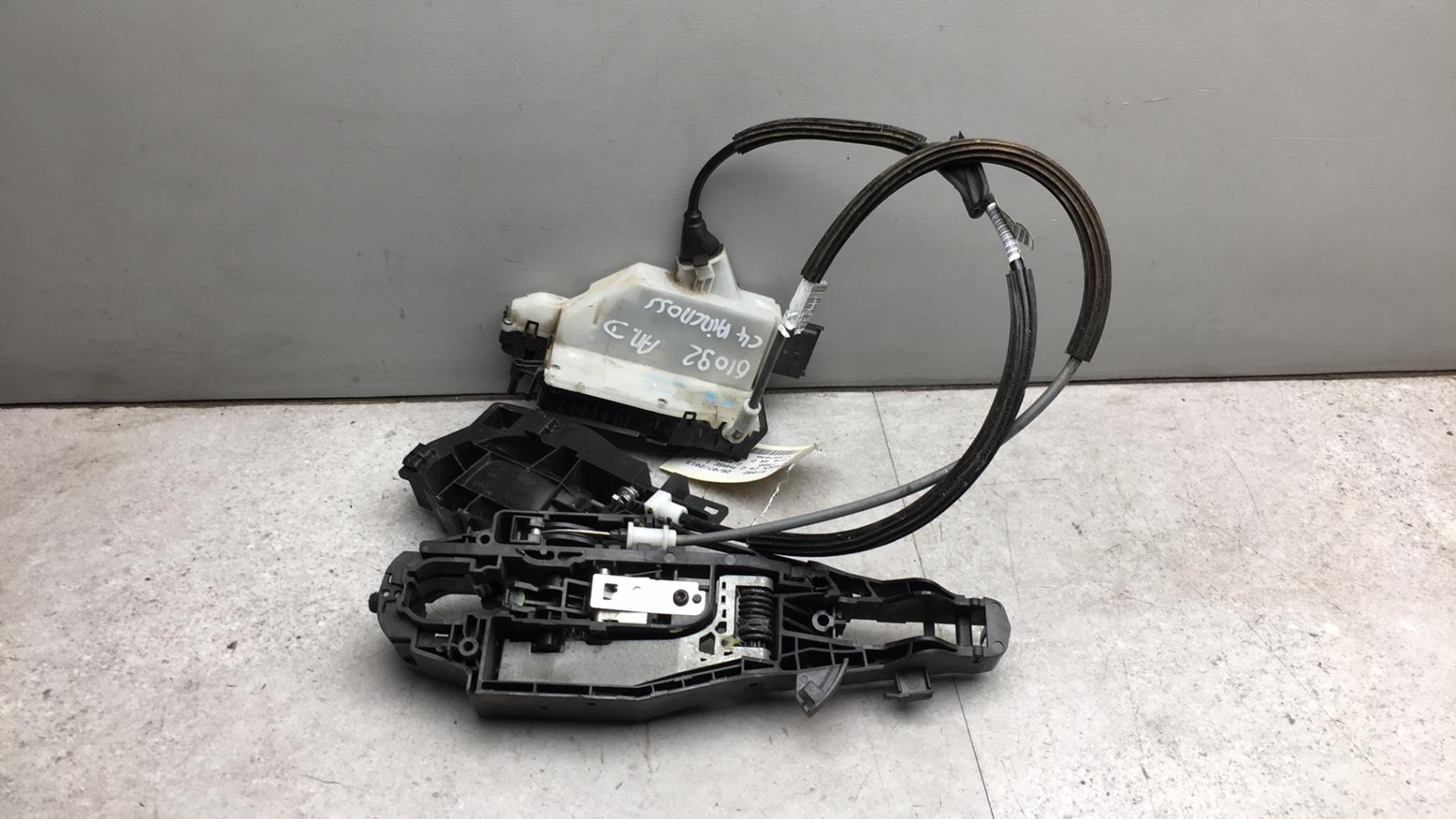 Serrure arriere droit CITROEN C4 2 PHASE 1 Diesel - 1