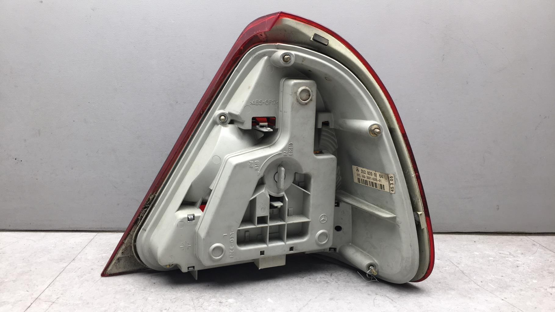 Fanale posteriore principale sinistro (luci) MERCEDES CLASSE C 202 PHASE 1  - 1