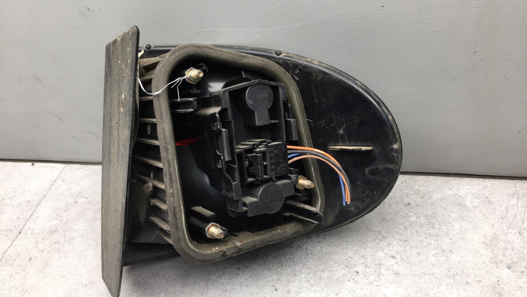 Fanale posteriore principale sinistro (luci) RENAULT MEGANE 1 PHASE 1  - 1