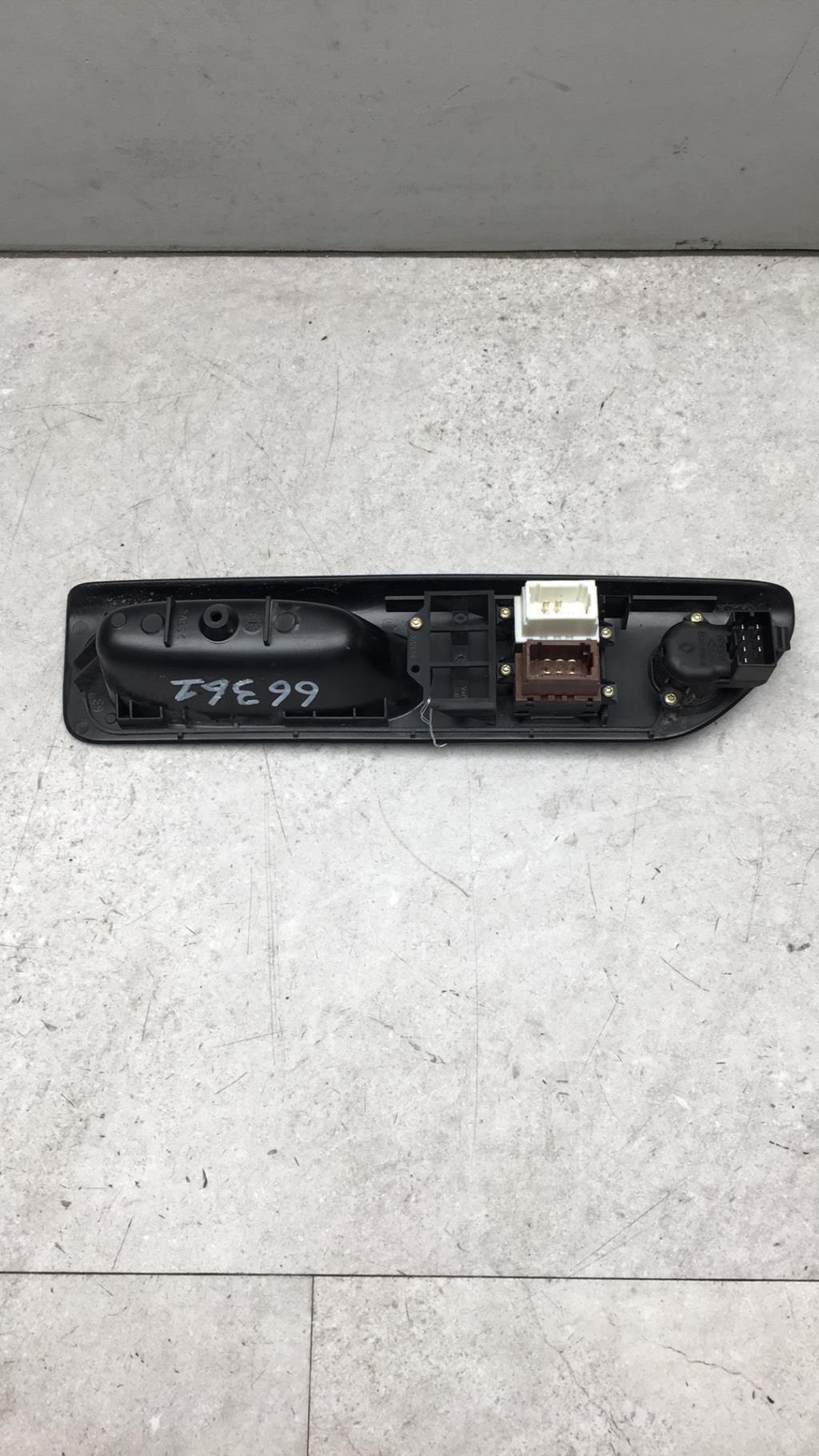 Interruttore lavacristalli posteriore sinistro RENAULT LAGUNA 1 PHASE 1  - 1