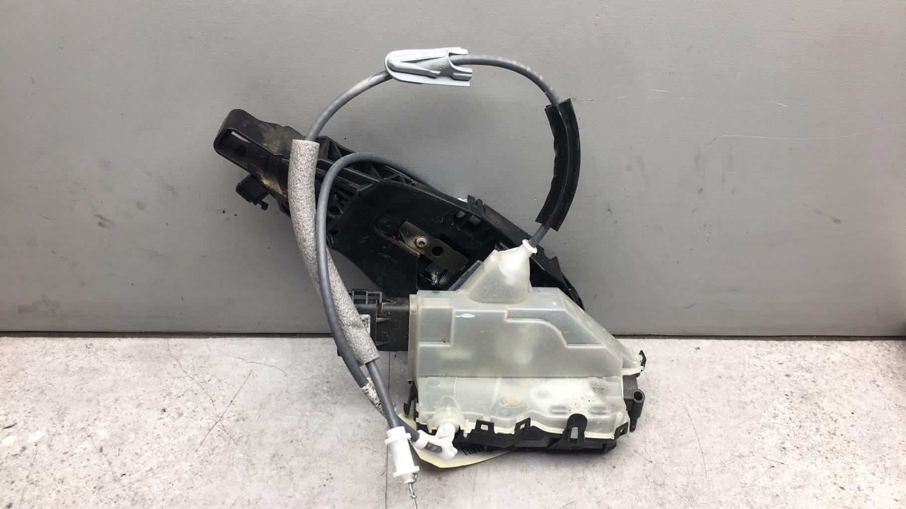 Serratura anteriore sinistra PEUGEOT 2008 2 PHASE 1 Gasolina - 1