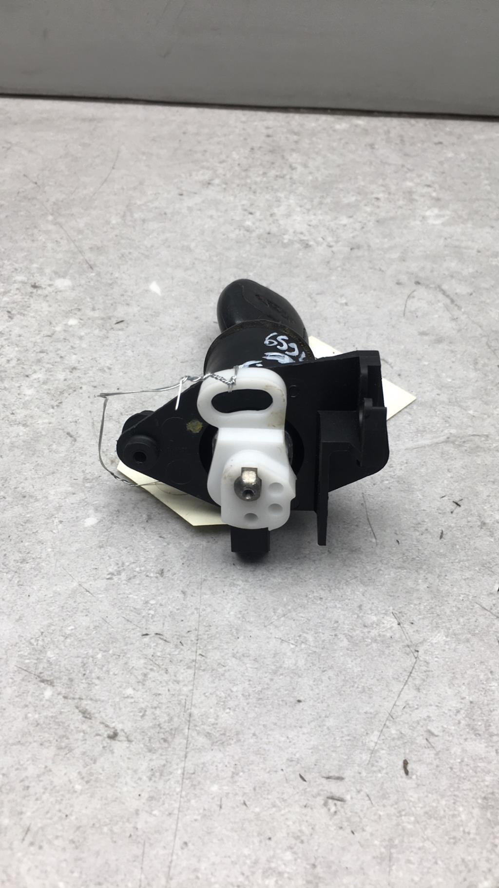 Serratura portellone posteriore FORD FIESTA 5 PHASE 1 Gasolina - 1