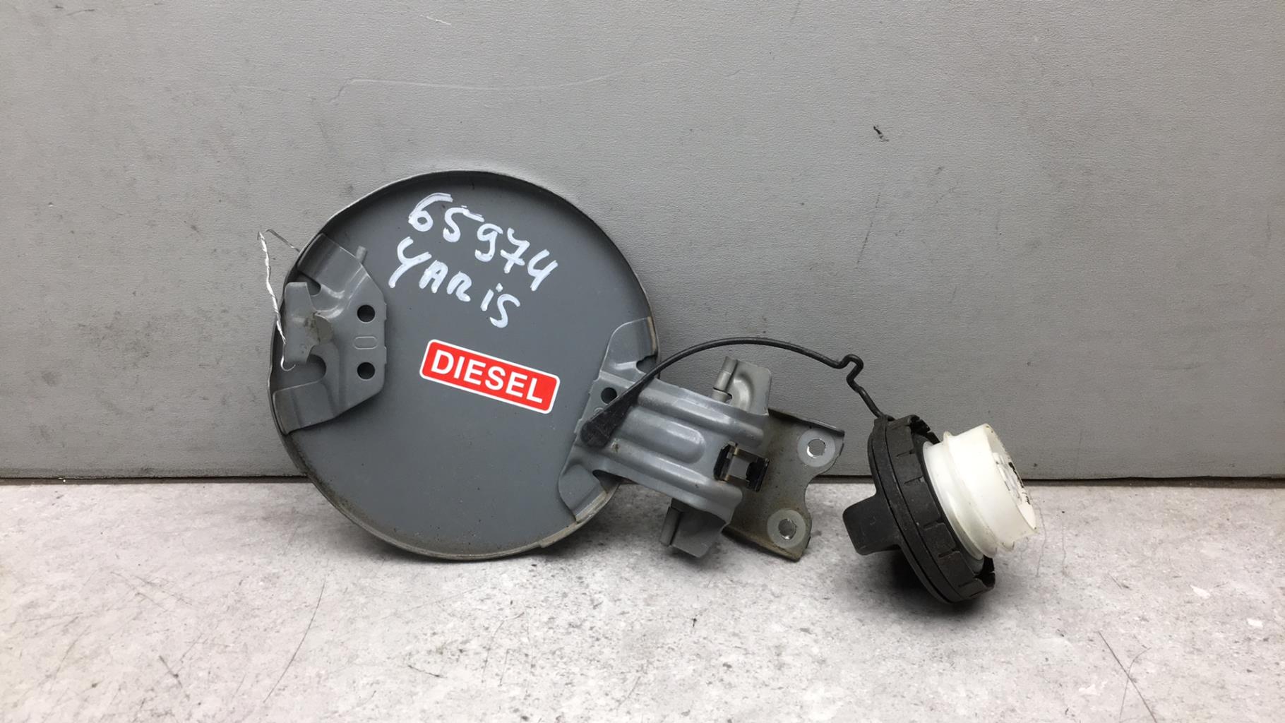 Trappe d'essence TOYOTA YARIS 2 PHASE 1 Diesel - 1