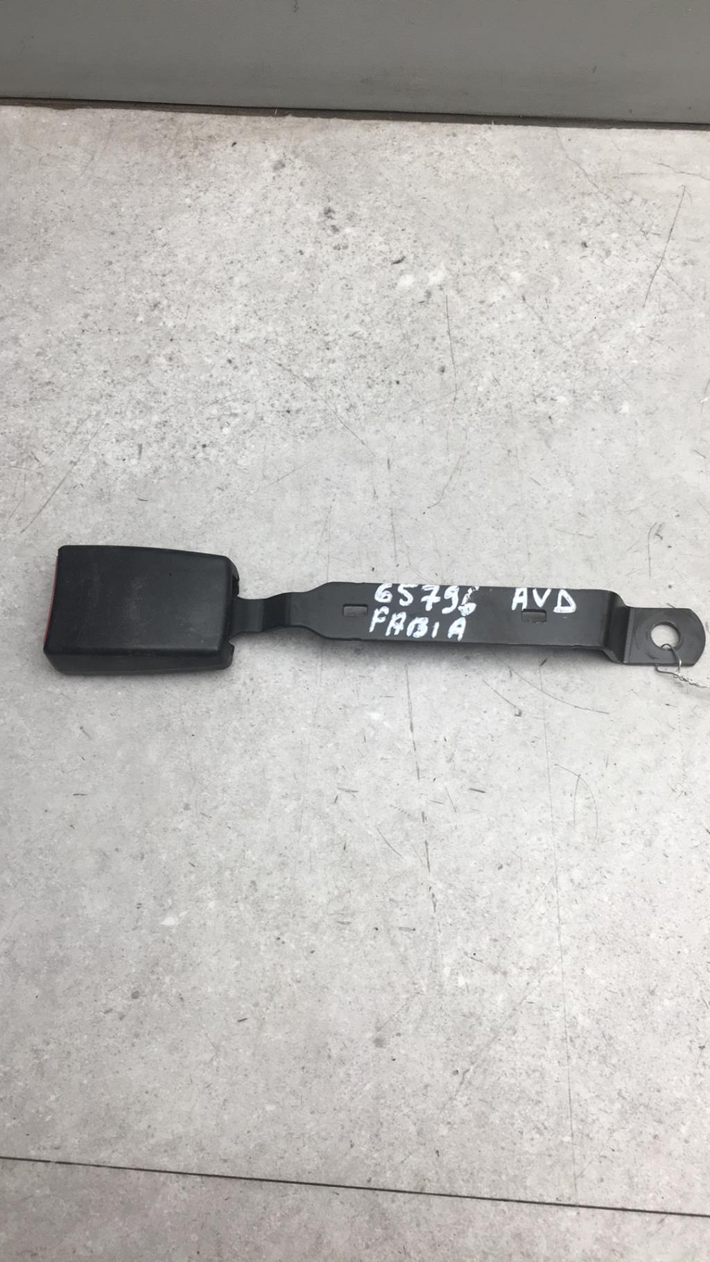 Aggancio cintura sicurezza anteriore destro SKODA FABIA 1 PHASE 1 BREAK  - 1