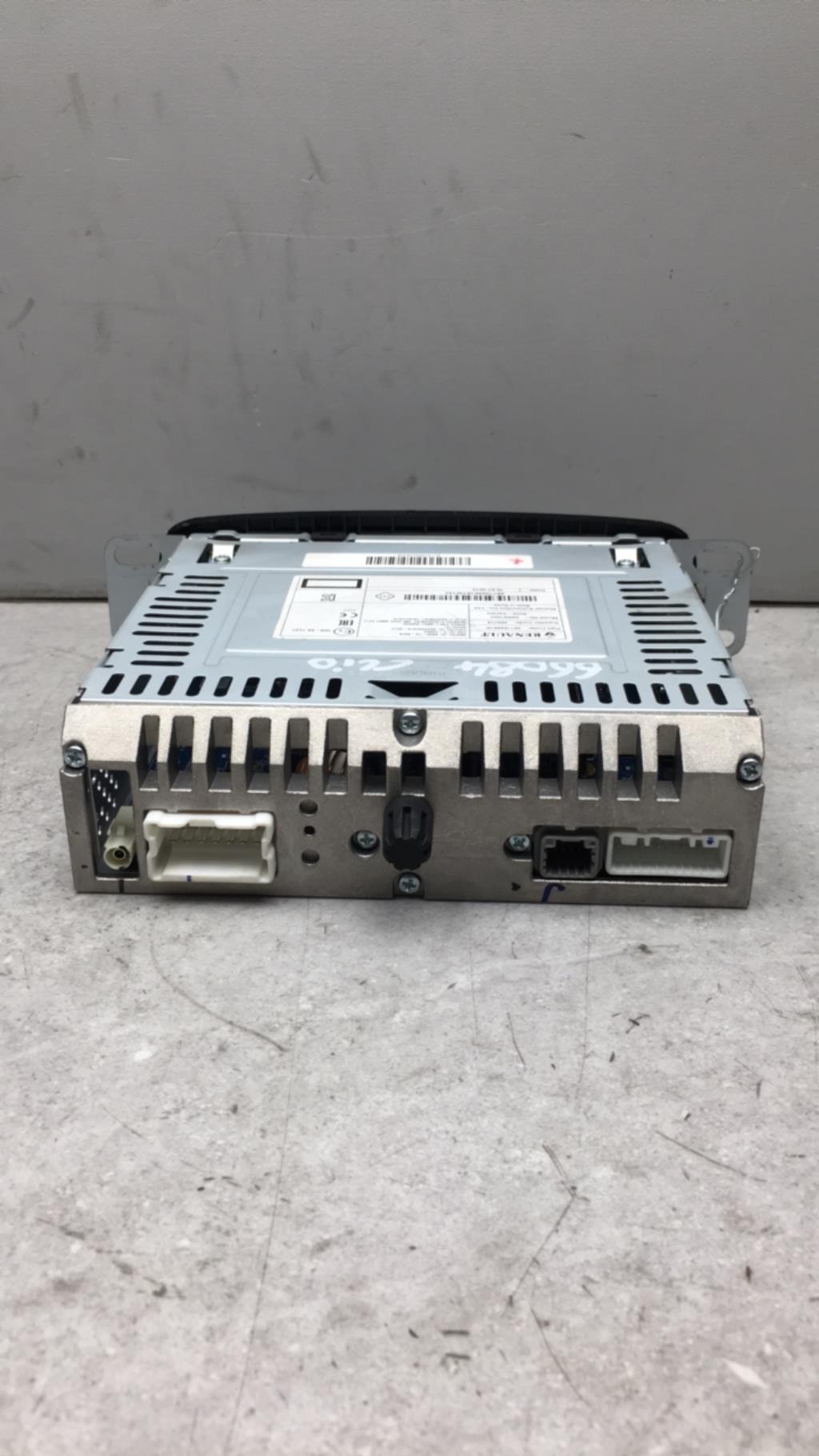 Autoradio RENAULT CLIO 4 PHASE 1  - 1
