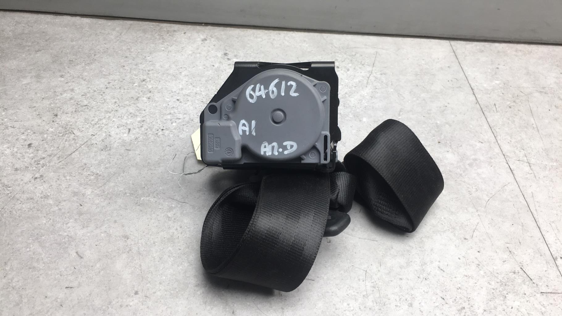 Cintura di sicurezza posteriore destra AUDI A1 1 PHASE 1 Diésel - 1