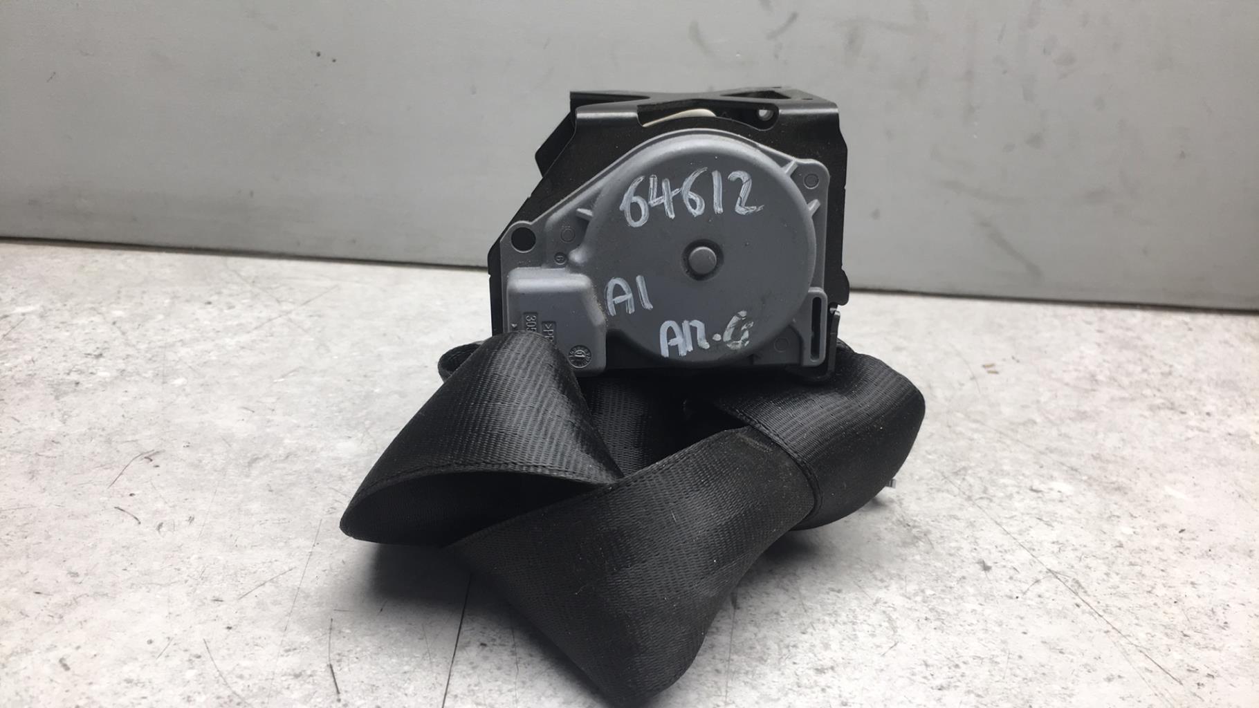 Cintura di sicurezza posteriore sinistra AUDI A1 1 PHASE 1 Diésel - 1