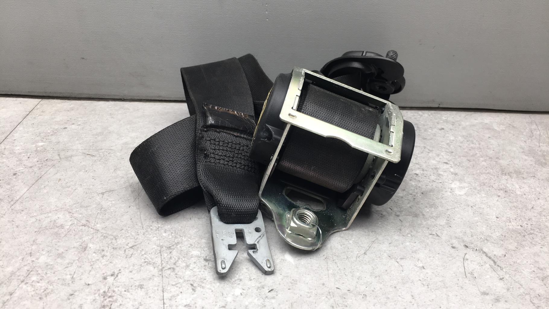 Ceinture avant gauche BMW SERIE 5 E60 PHASE 2 Diesel - 1