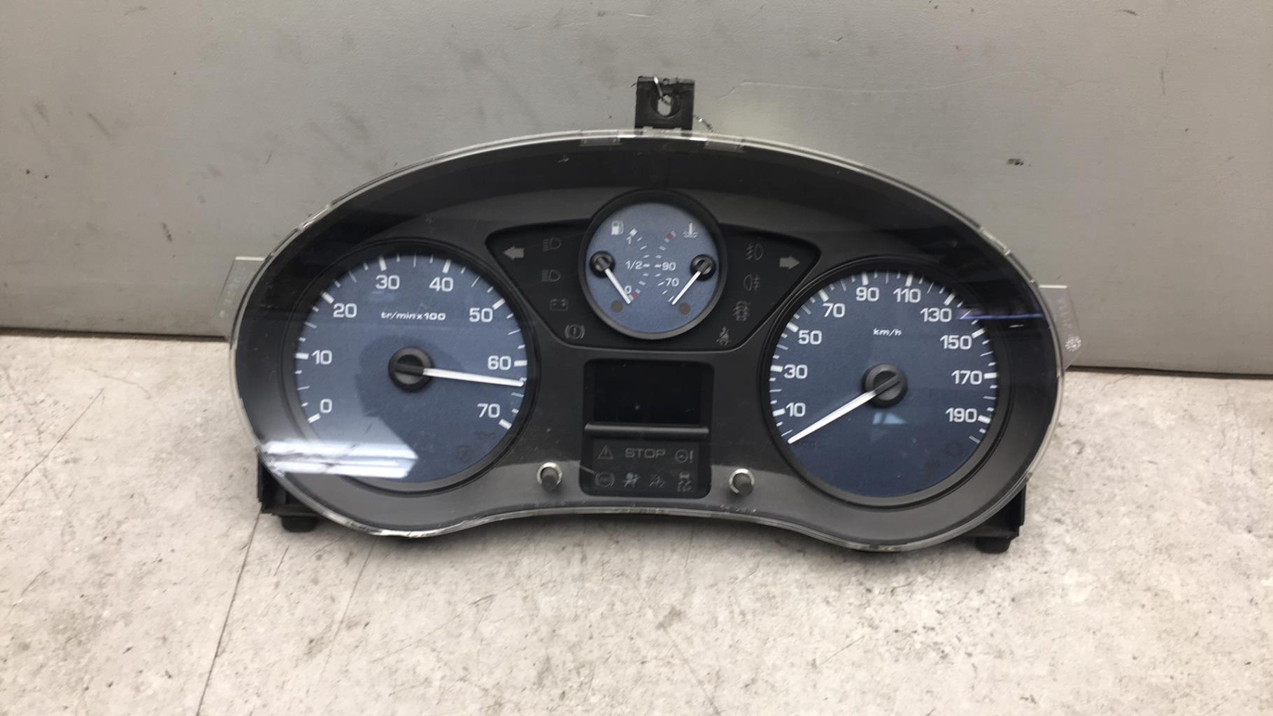 Compteur PEUGEOT PARTNER 2 PHASE 1 Diesel - 1