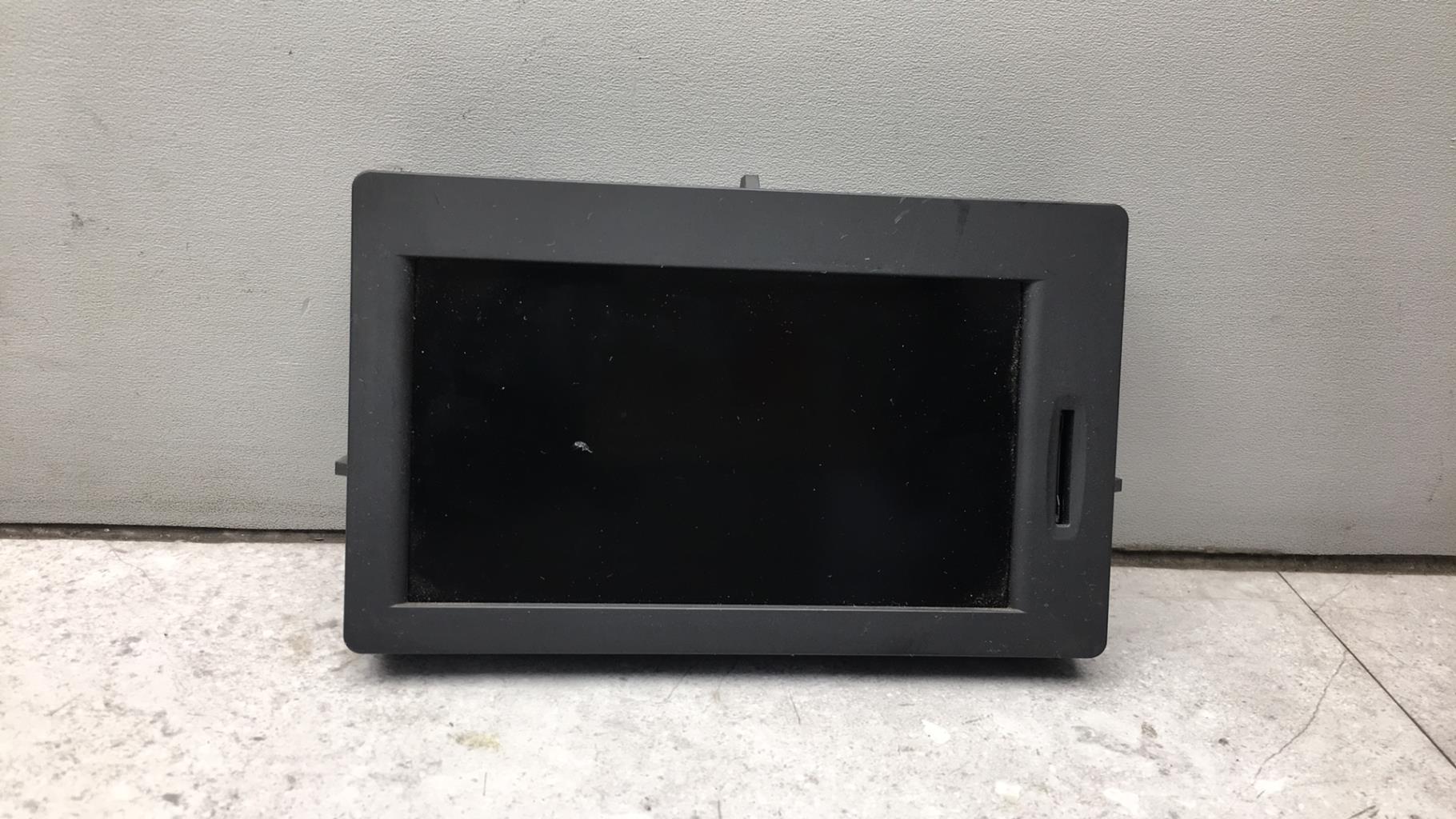 Ecran GPS RENAULT CLIO 3 PHASE 2 BREAK Diesel - 1