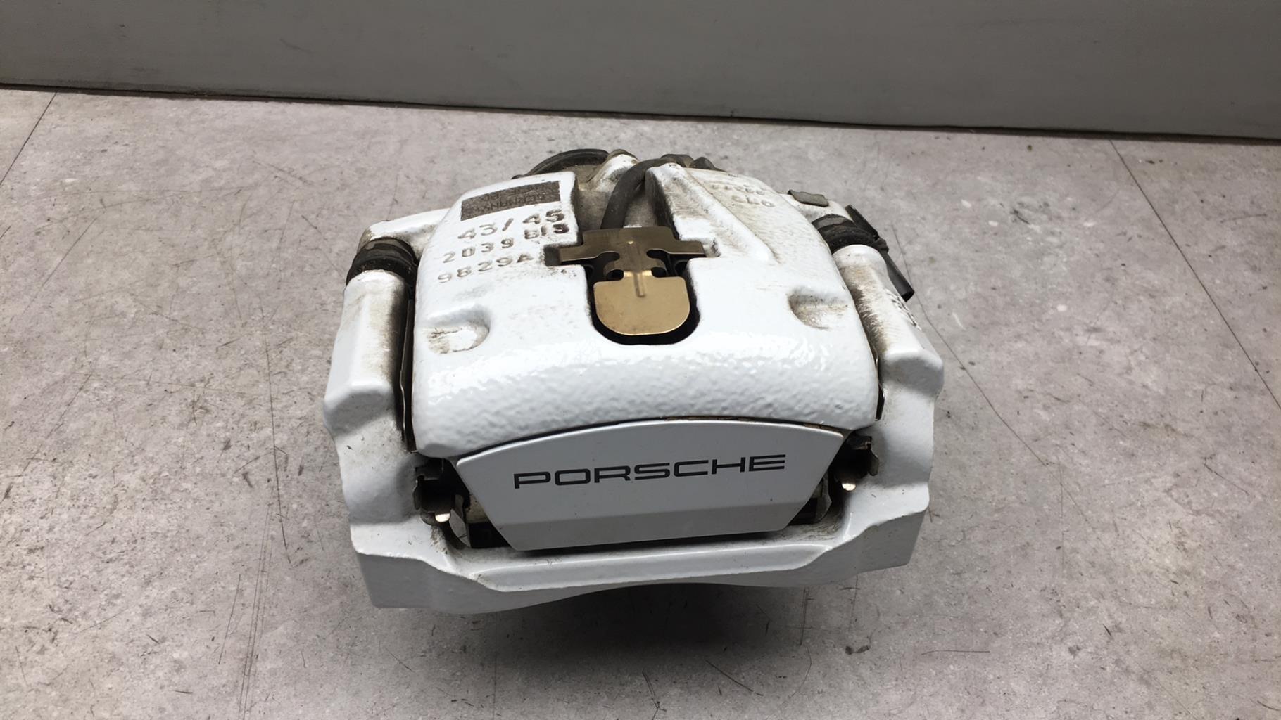 Etrier arriere gauche (freinage) PORSCHE MACAN PHASE 2 Essence - 1