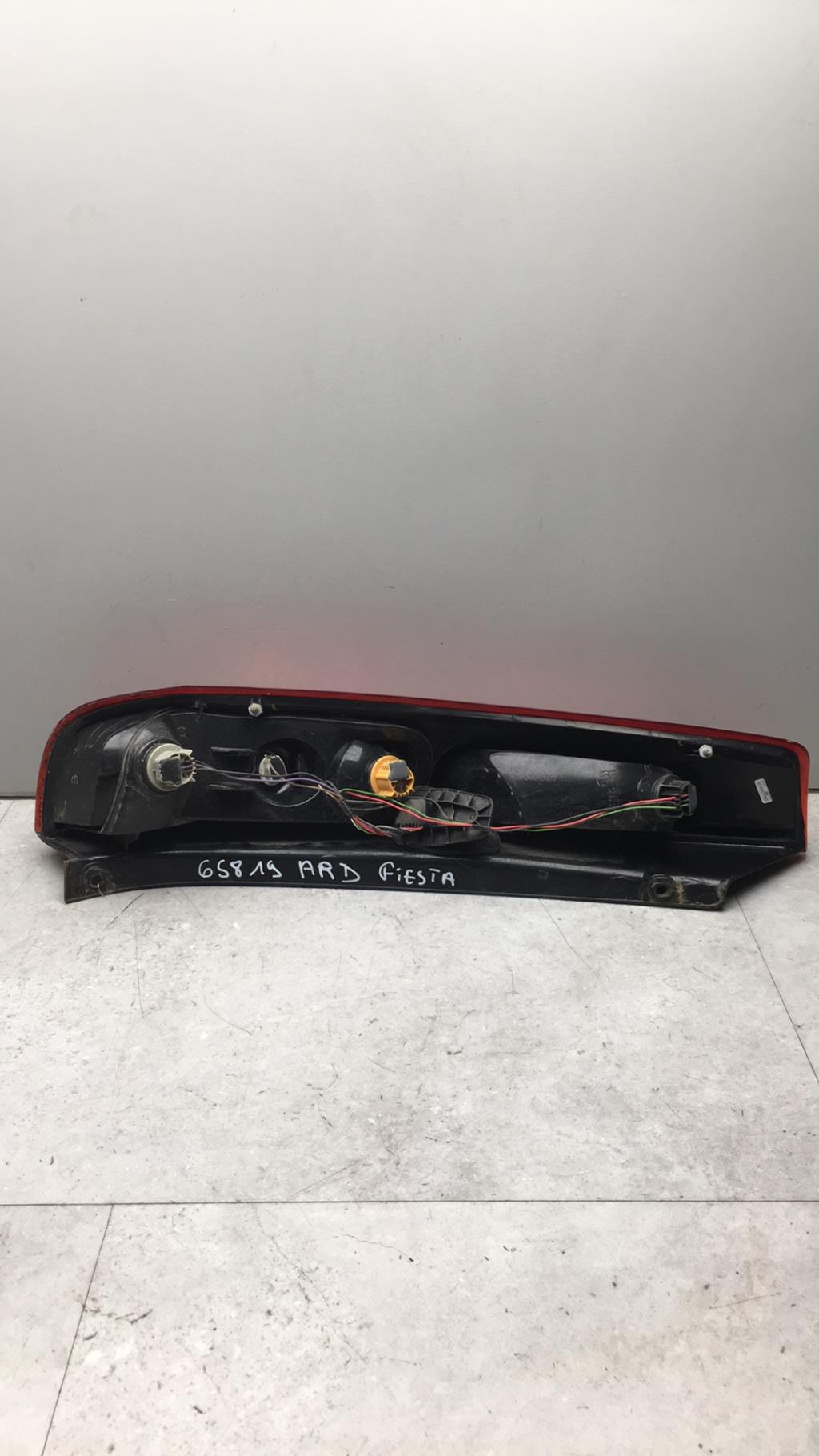 Fanale posteriore principale destro (luci) FORD FIESTA 5 PHASE 2 Gasolina - 1