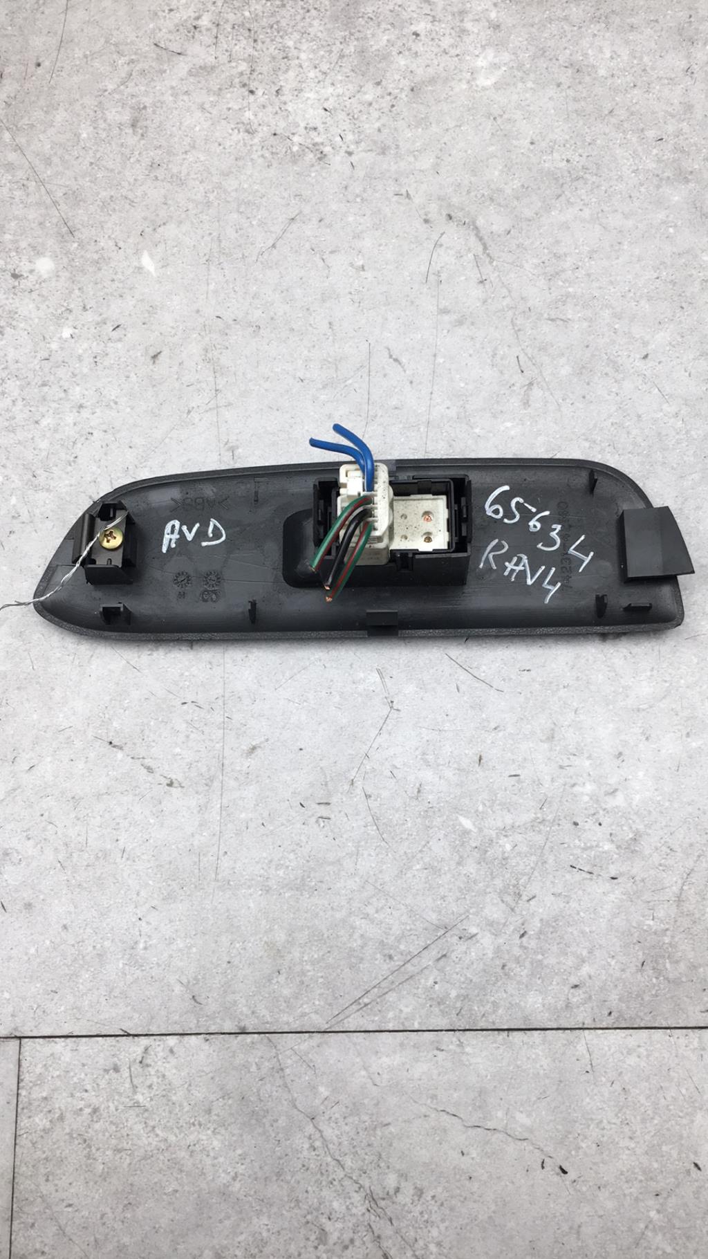 Interruttore lavacristalli anteriore destro TOYOTA RAV4 2 PHASE 1 Diésel - 1