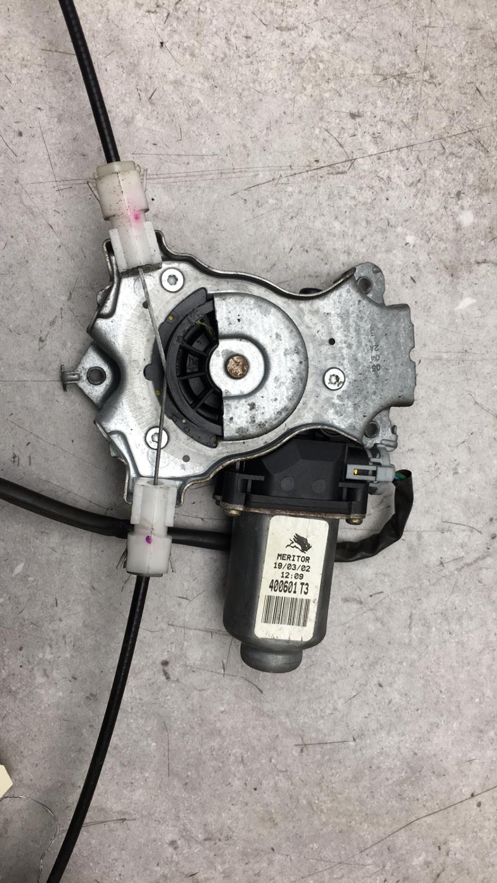 Alzacristalli elettrico posteriore sinistro NISSAN PRIMERA 3 Diésel - 1