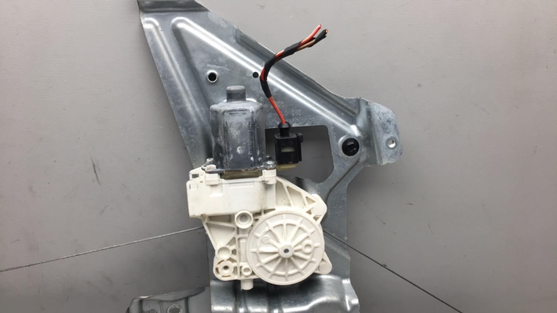 Alzacristalli elettrico anteriore destro VOLKSWAGEN CRAFTER 1 PHASE 2  - 1