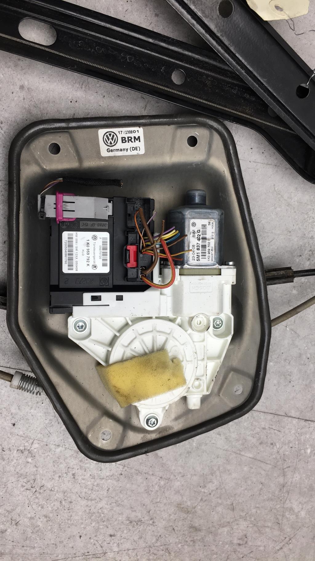 Alzacristalli elettrico anteriore destro VOLKSWAGEN GOLF PLUS PHASE 1 Diésel - 1