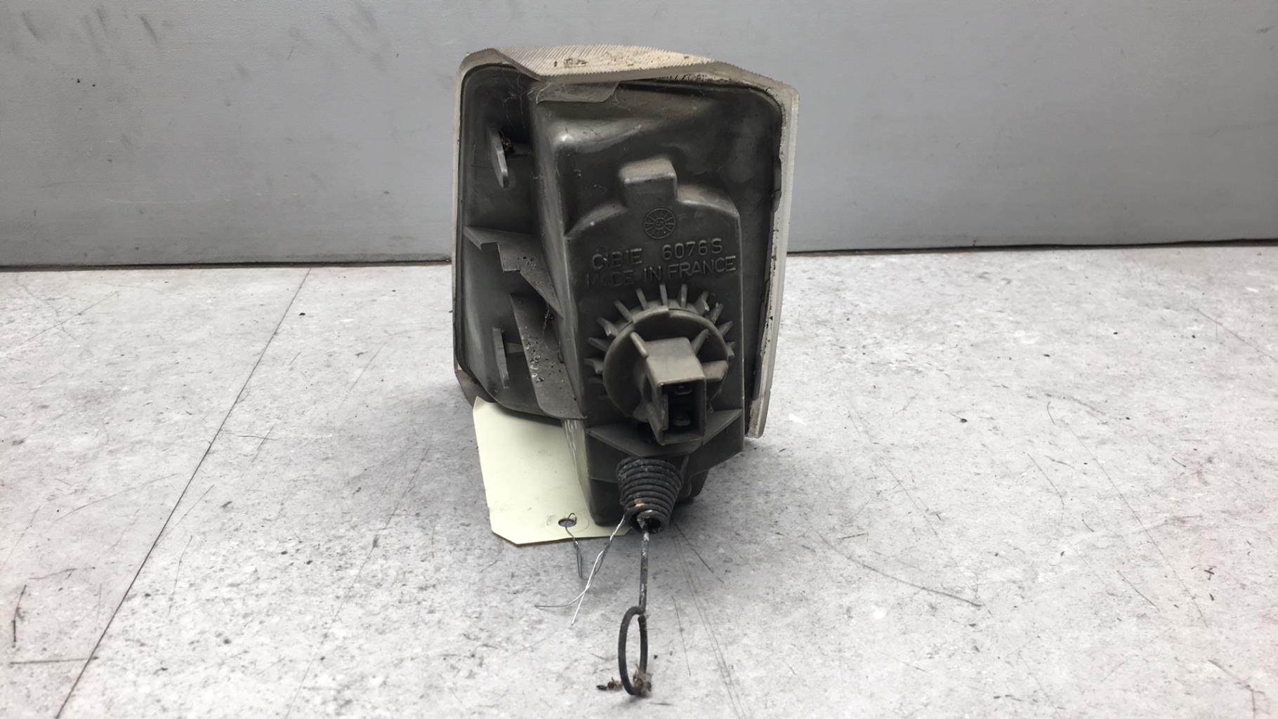 Gruppo ottico anteriore secondario destro (luci)(freccia) RENAULT R25  - 1