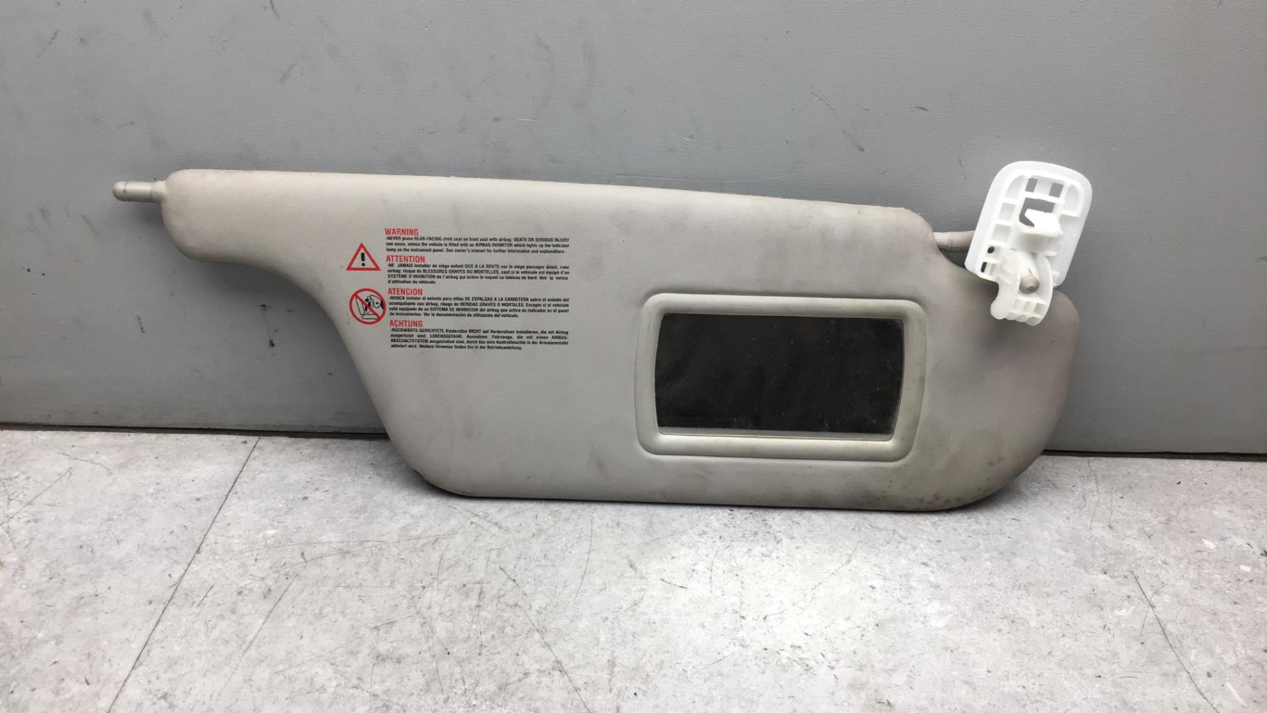 Visiera parasole destra RENAULT CLIO 3 PHASE 2 BREAK Diésel - 1