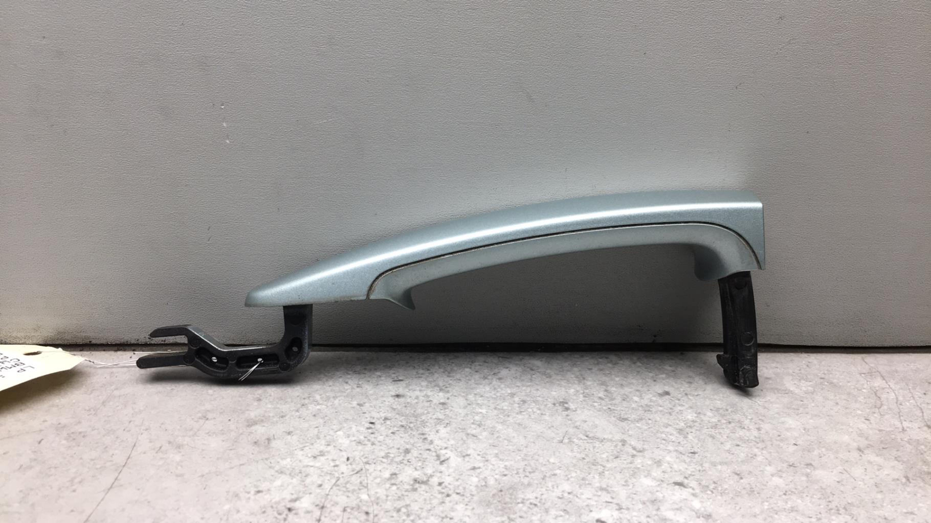Maniglia portiera anteriore sinistra BMW SERIE 1 E81 Diésel - 1