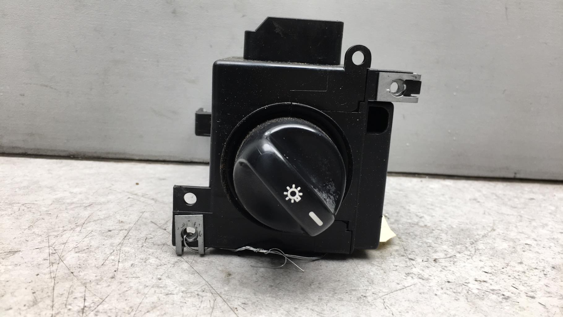 Commande de phare MERCEDES CLASSE A 168 PHASE 2  - 1