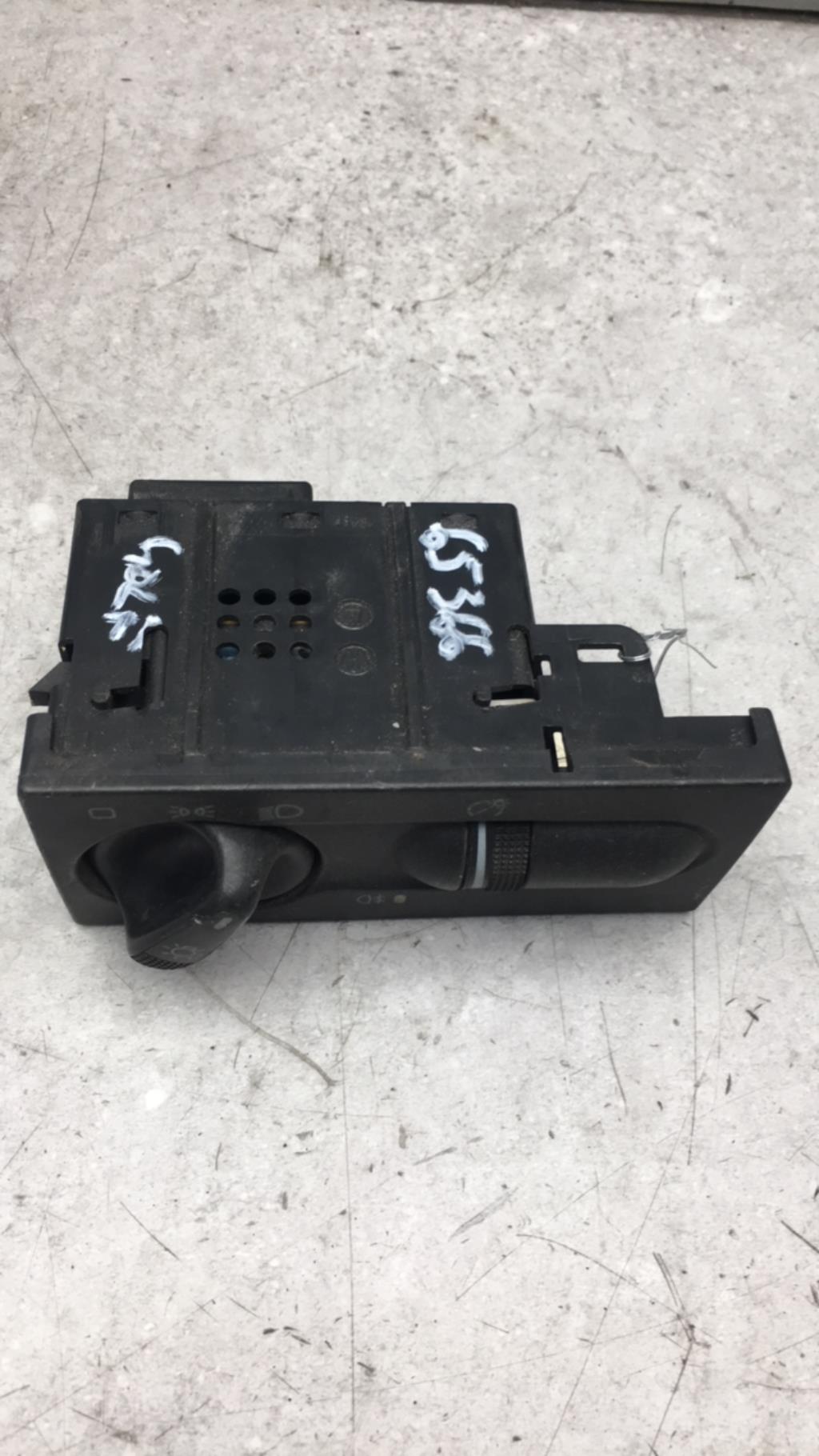 Commande de phare VOLKSWAGEN GOLF 3 Essence - 1