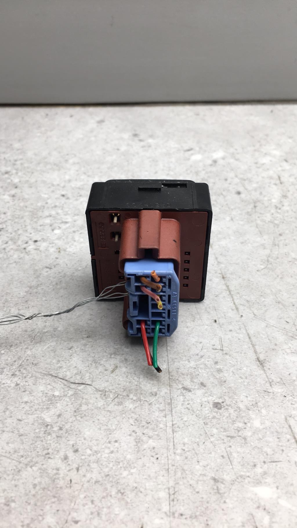 Commande retroviseurs PEUGEOT 4007 Diesel - 1