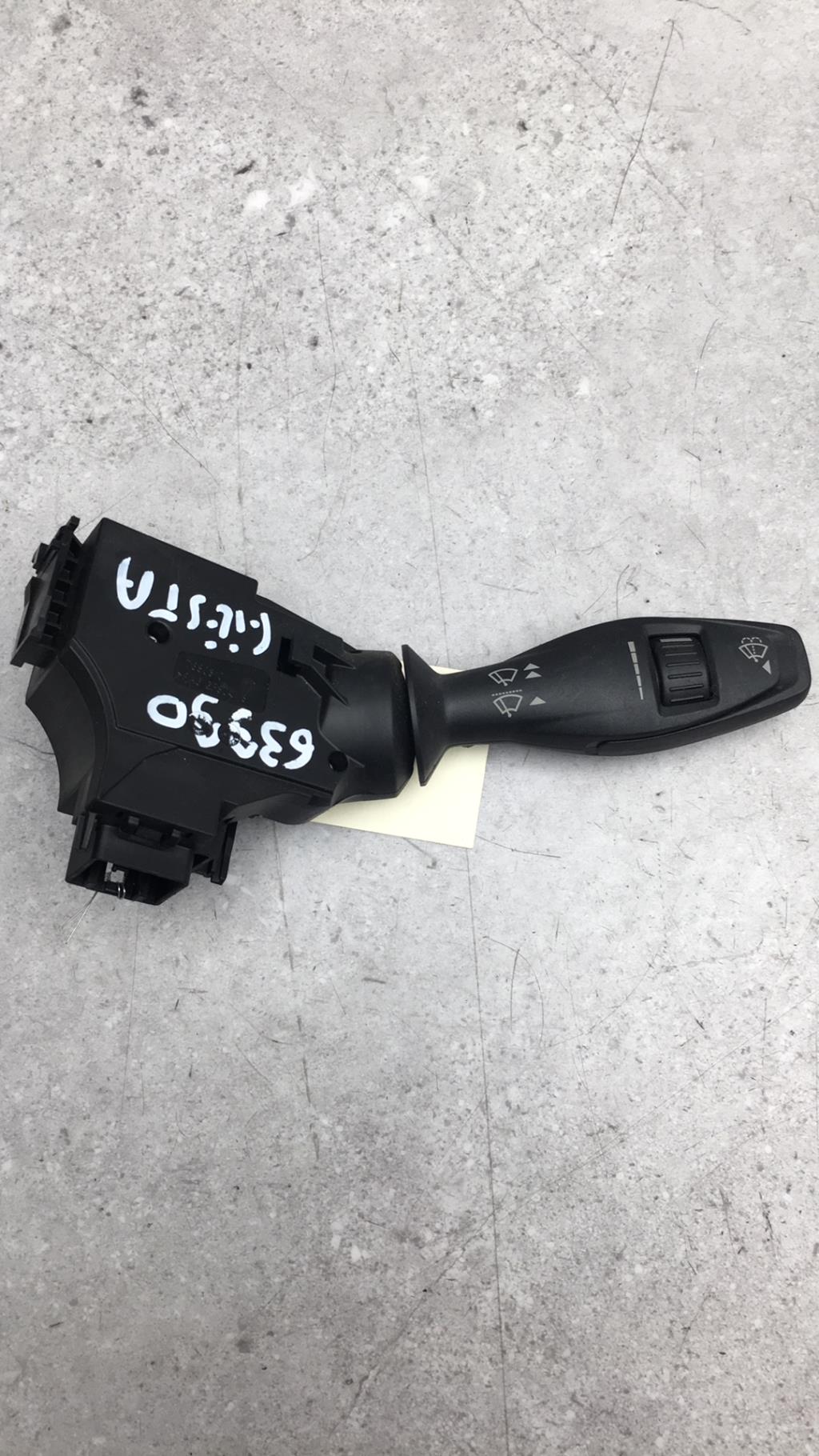 Devio tergicristalli FORD FIESTA 6 PHASE 1 Gasolina - 1