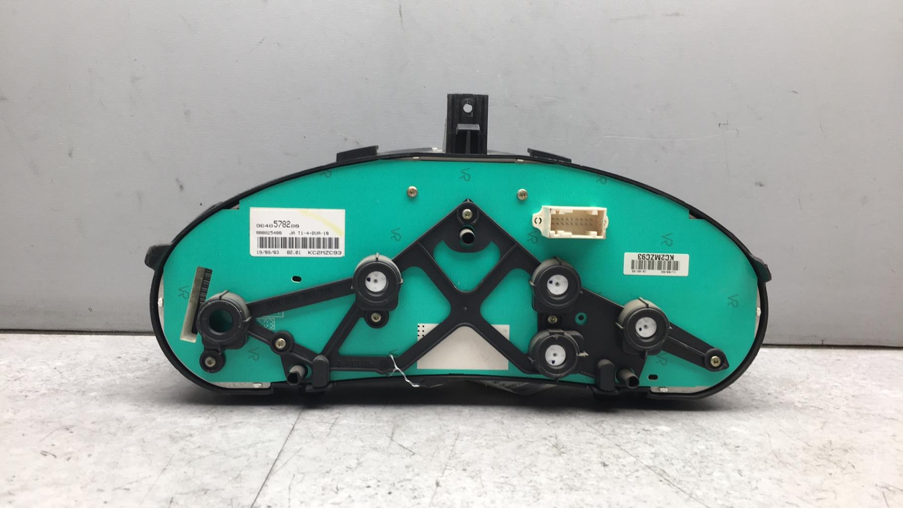 Compteur PEUGEOT 206 PHASE 1 BREAK  - 1