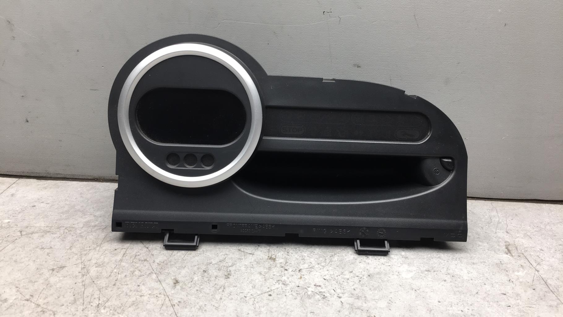 Compteur RENAULT TWINGO 2 PHASE 2 Essence - 1