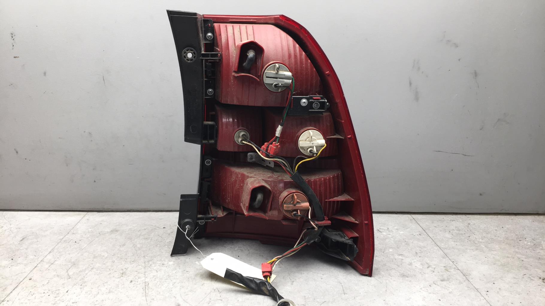 Fanale posteriore principale sinistro (luci) KIA SPORTAGE 2 PHASE 1  - 1