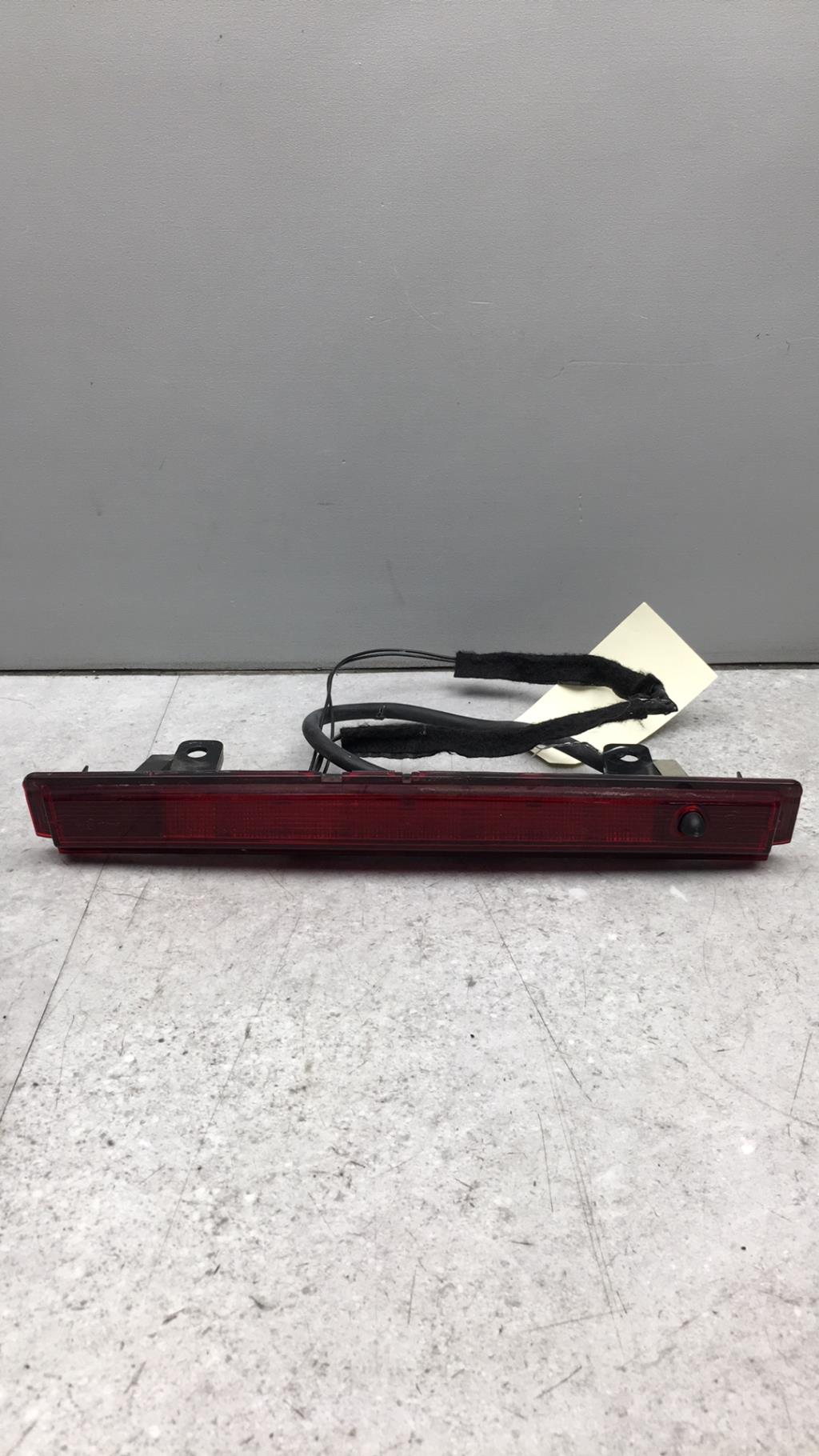 Feu arriere stop central RENAULT CLIO 4 PHASE 2  - 1