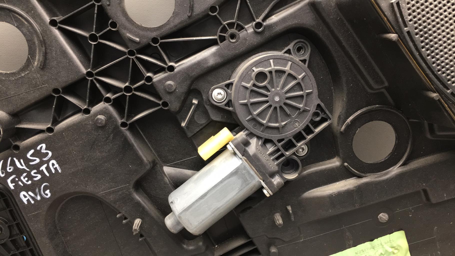 Alzacristalli elettrico anteriore sinistro FORD FIESTA 5 PHASE 1 Gasolina - 1