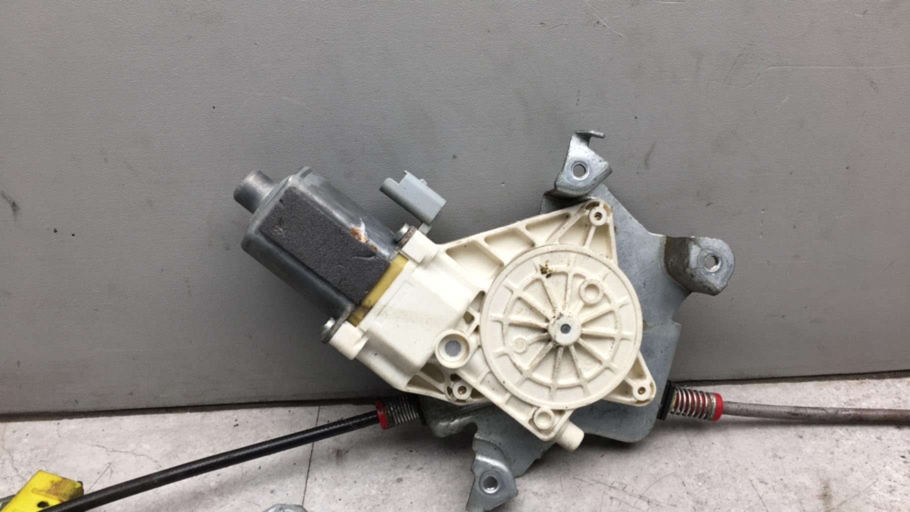 Alzacristalli elettrico anteriore sinistro NISSAN MICRA 3 PHASE 1 Diésel - 1