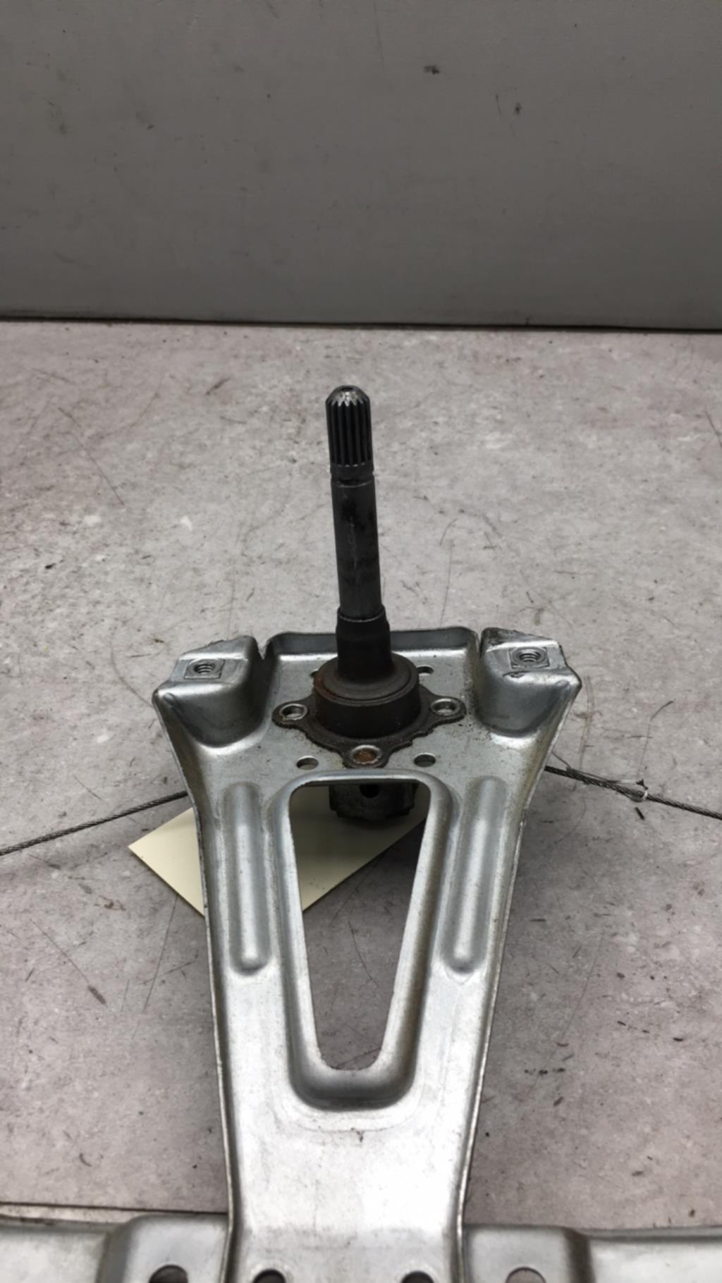 Alzacristalli manuale posteriore destro RENAULT CLIO 3 PHASE 2 BREAK Diésel - 1