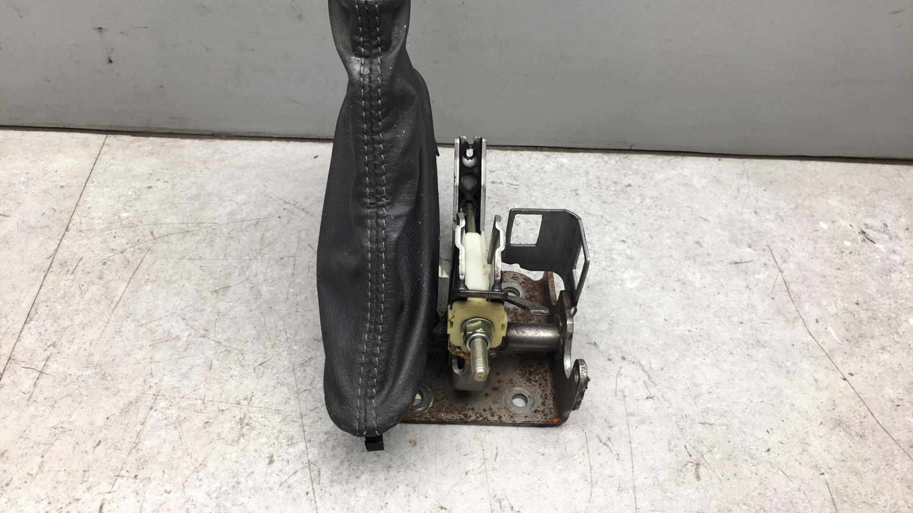 Levier frein à main CITROEN C5 1 PHASE 1 Diesel - 1