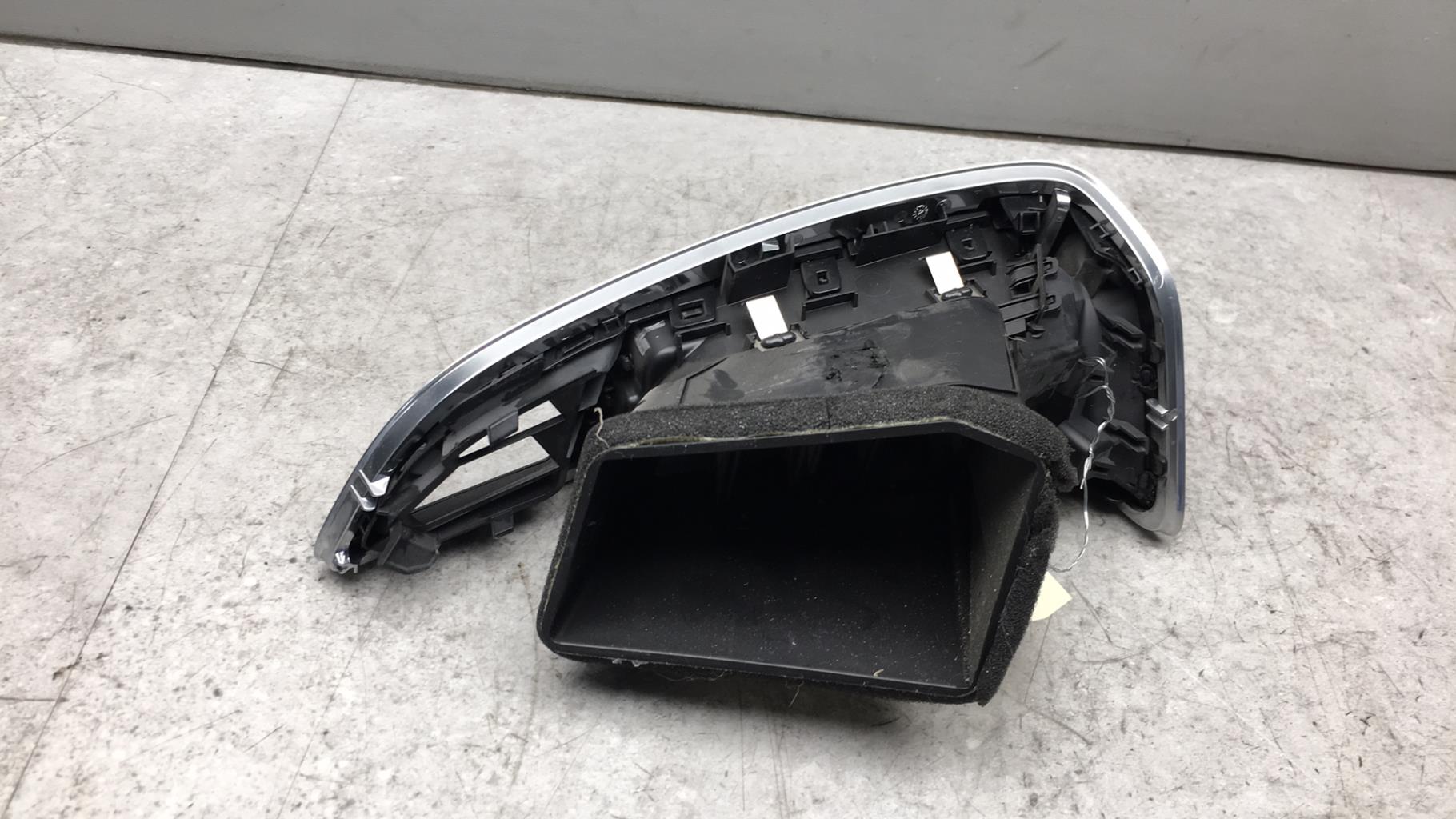 Bocchetta aerazione cruscotto anteriore destra FORD FOCUS 3 PHASE 1  - 1
