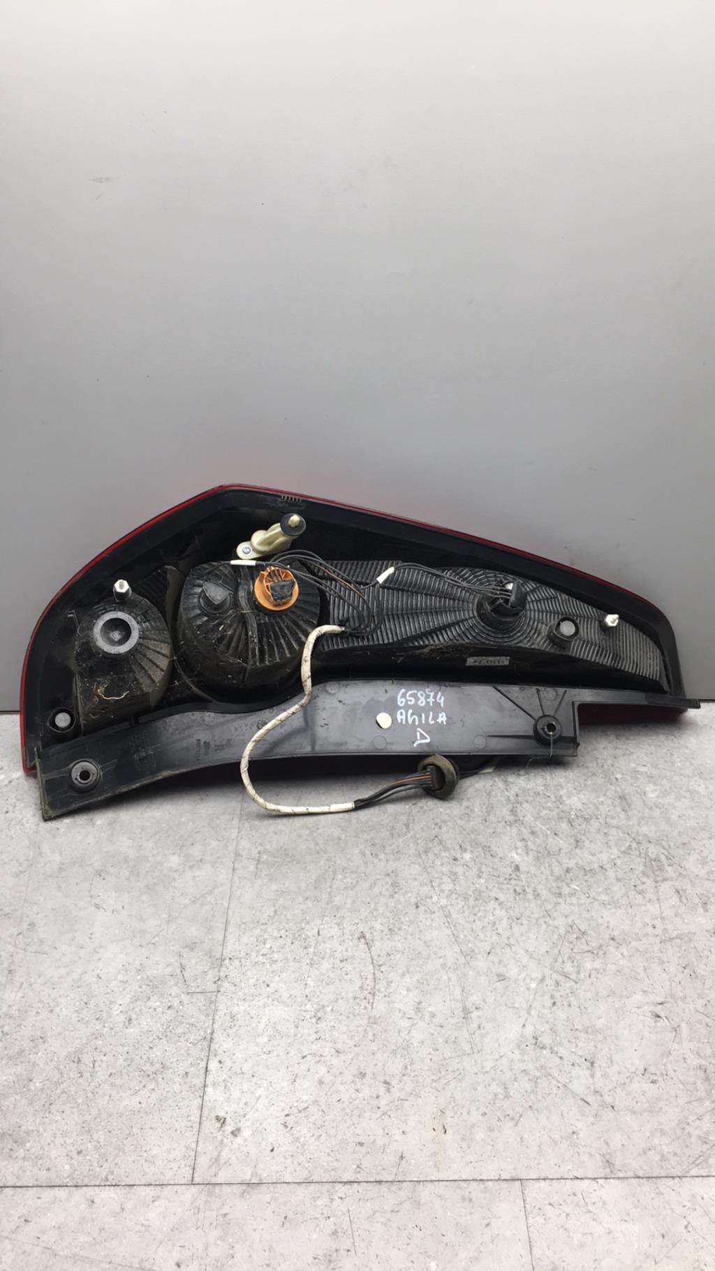 Fanale posteriore principale destro (luci) OPEL AGILA B  - 1