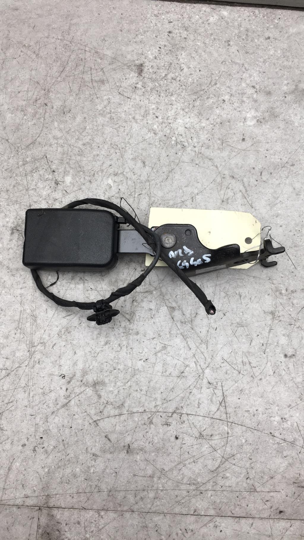 Aggancio cintura sicurezza posteriore destro RENAULT MEGANE 3 PHASE 1 Diésel - 1