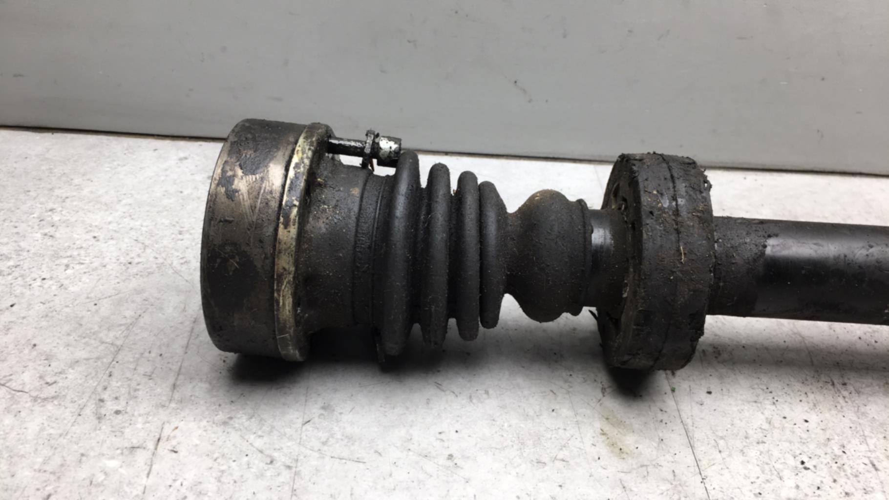 Cardan gauche (transmission) AUDI A6 4 PHASE 2 Diesel - 1