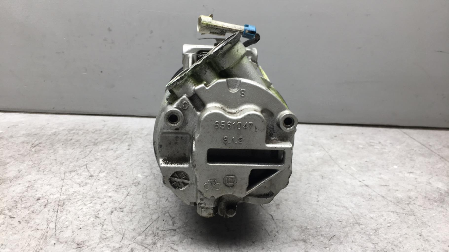 Compresseur clim OPEL MERIVA A PHASE 1 Essence - 1