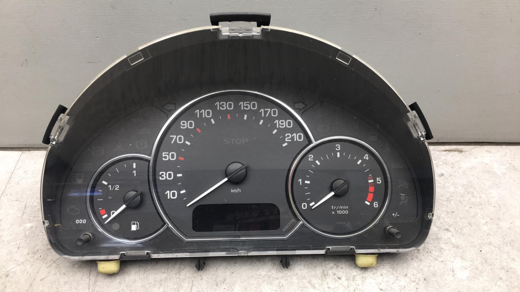 Compteur PEUGEOT 1007 Diesel - 1